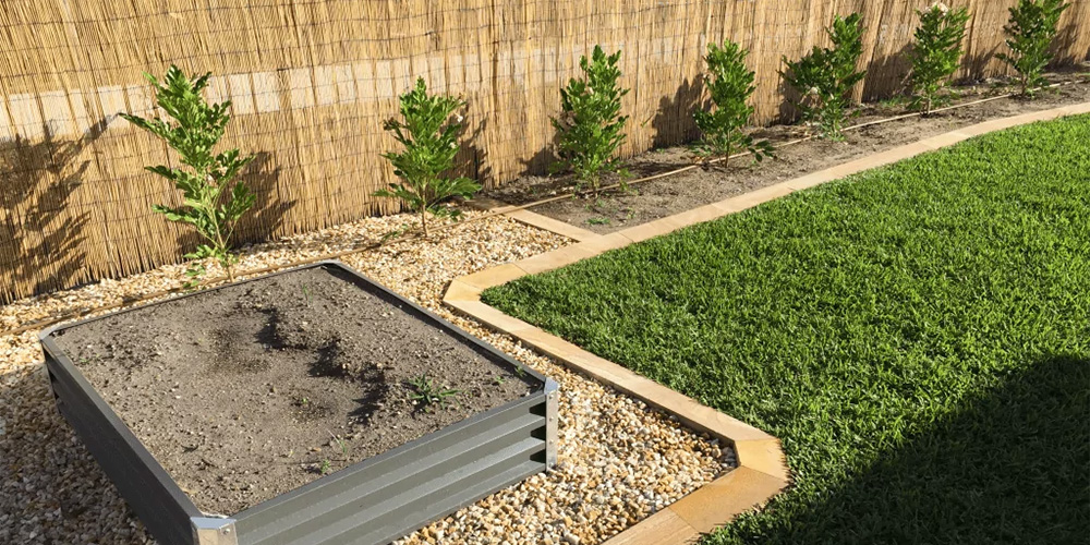 Sandstone garden edging pavers