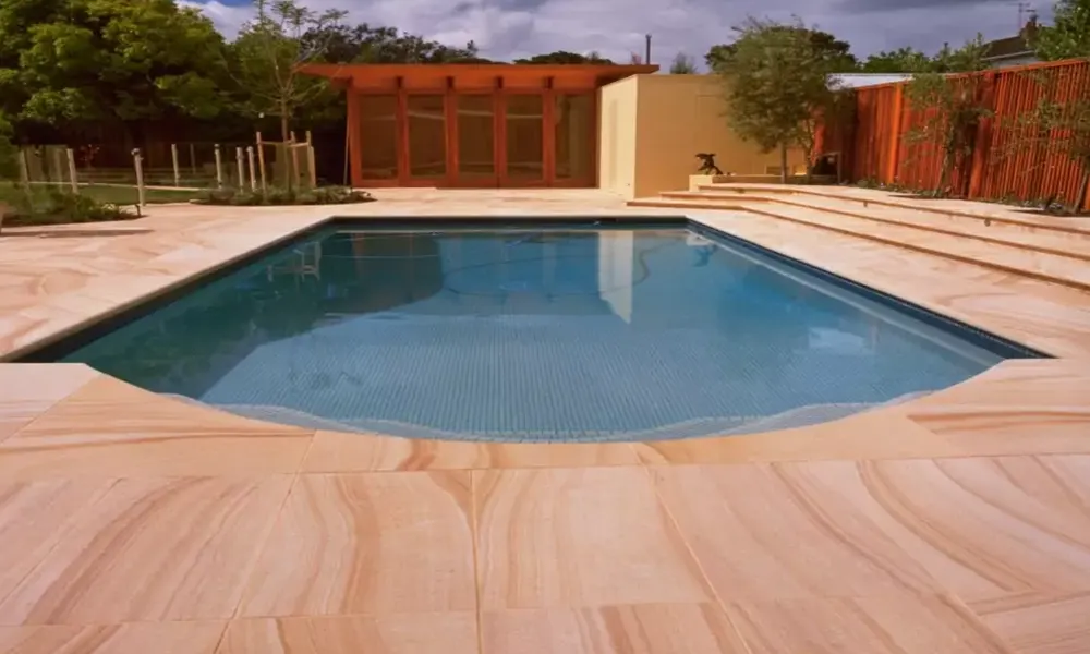 Stand Stone Pool Coping